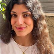 Soy una persona paciente, tranquila y quiero ayudar a los niños a que aprendan y que vean las materias con curiosidad